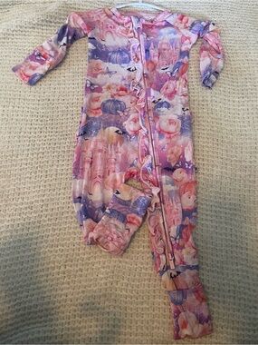 Bums & Roses  Pink & Purple Halloween Castle Print One-Piece Zipper Pajamas